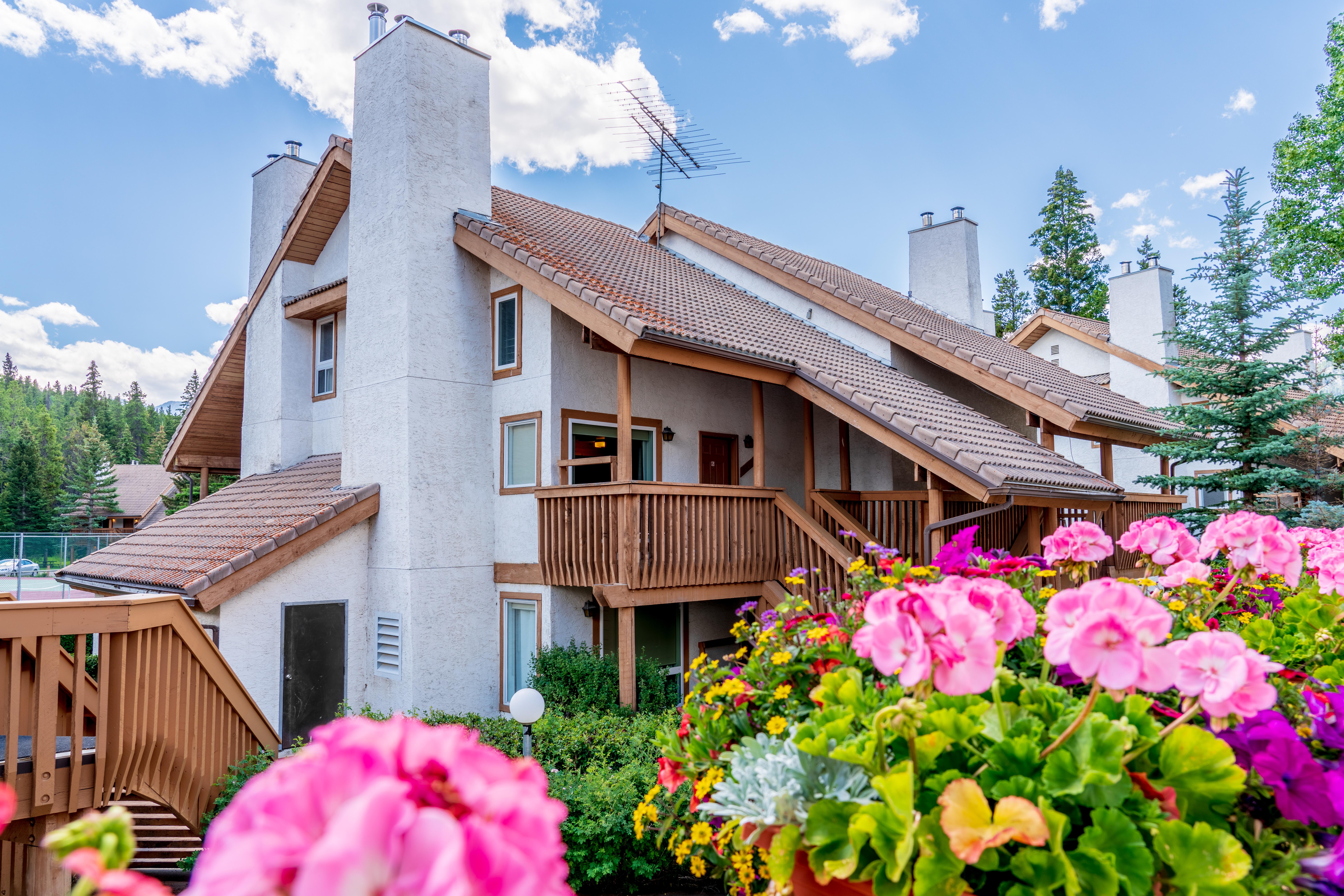 Banff Rocky Mountain Resort Dış mekan fotoğraf