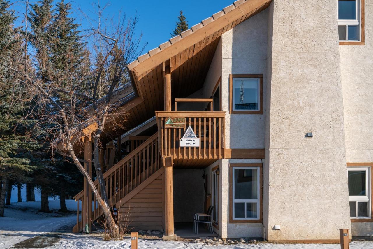 Banff Rocky Mountain Resort Dış mekan fotoğraf